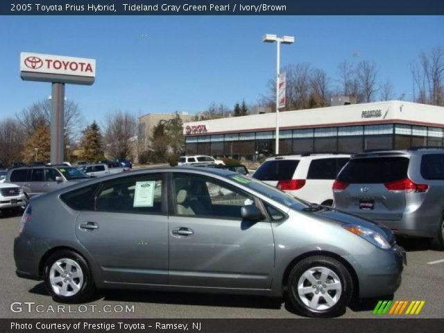 2005 Toyota Prius Hybrid in Tideland Gray Green Pearl