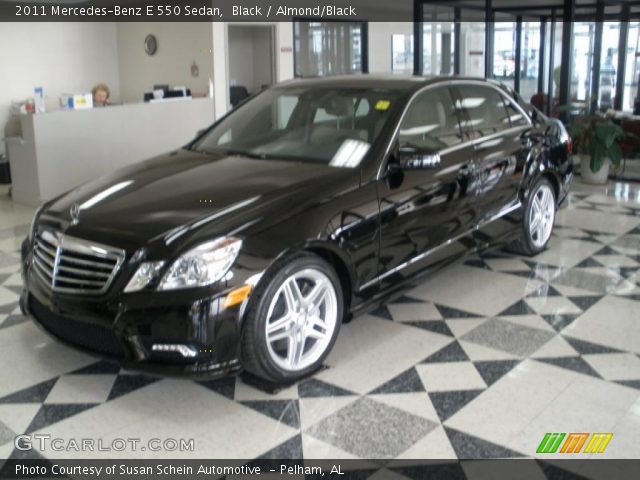 2011 Mercedes-Benz E 550 Sedan in Black