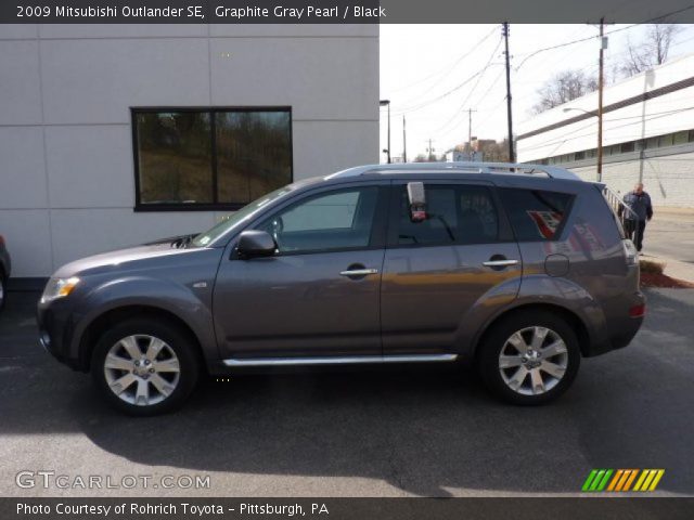 2009 Mitsubishi Outlander SE in Graphite Gray Pearl