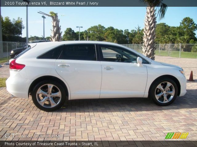 2010 Toyota Venza V6 in Blizzard White Pearl