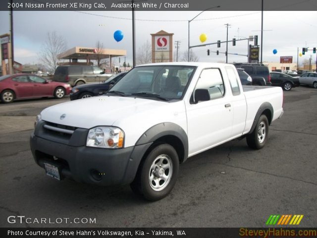 2004 Nissan Frontier XE King Cab in Avalanche White