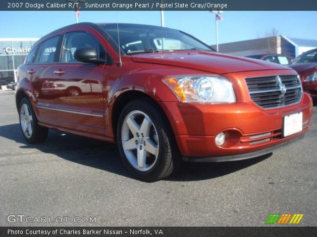 2007 Dodge Caliber R/T in Sunburst Orange Pearl