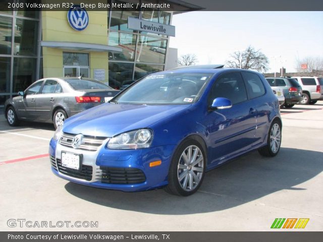 2008 Volkswagen R32  in Deep Blue Metallic