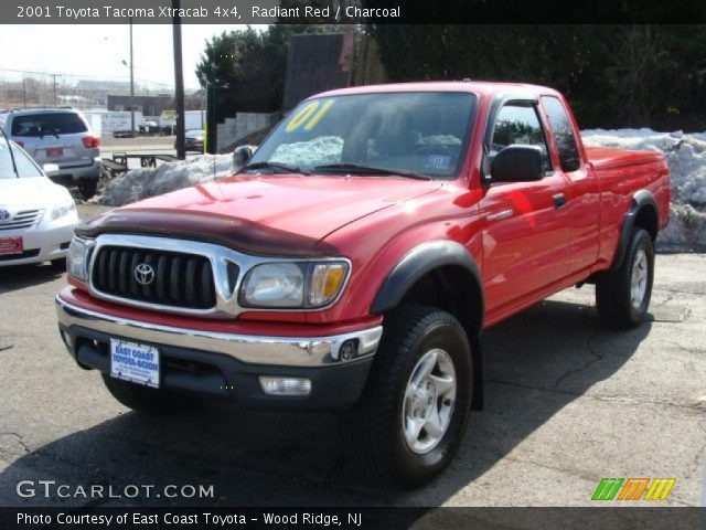 2001 Toyota Tacoma Xtracab 4x4 in Radiant Red