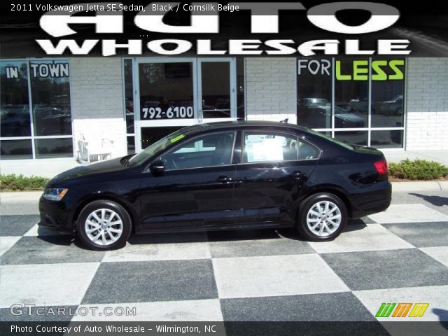 2011 Volkswagen Jetta SE Sedan in Black