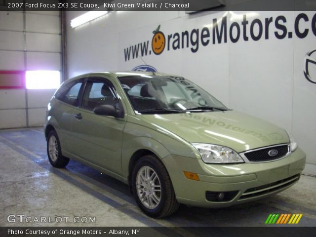2007 Ford Focus ZX3 SE Coupe in Kiwi Green Metallic