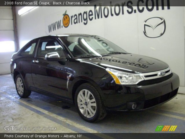 2008 Ford Focus SE Coupe in Black