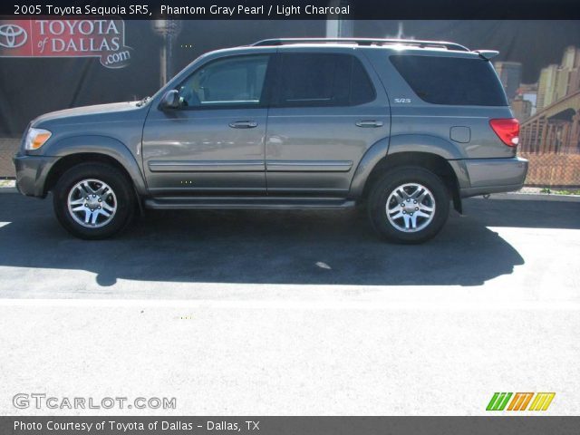 2005 Toyota Sequoia SR5 in Phantom Gray Pearl