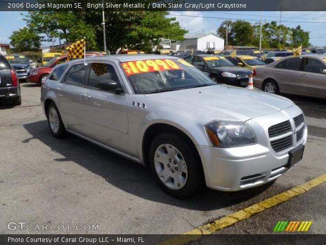 2006 Dodge Magnum SE in Bright Silver Metallic