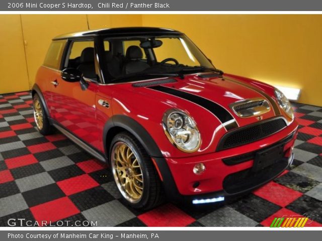 2006 Mini Cooper S Hardtop in Chili Red