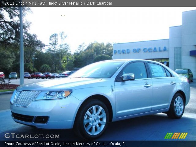 2011 Lincoln MKZ FWD in Ingot Silver Metallic