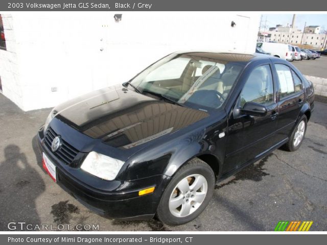 2003 Volkswagen Jetta GLS Sedan in Black