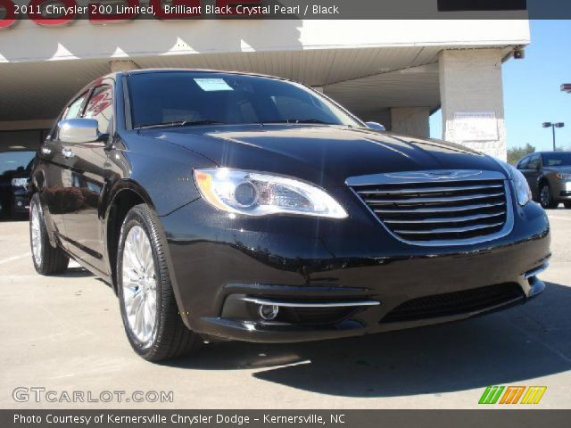 2011 Chrysler 200 Limited in Brilliant Black Crystal Pearl