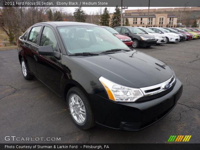 2011 Ford Focus SE Sedan in Ebony Black