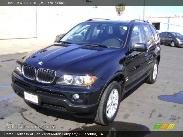 2005 BMW X5 3.0i in Jet Black