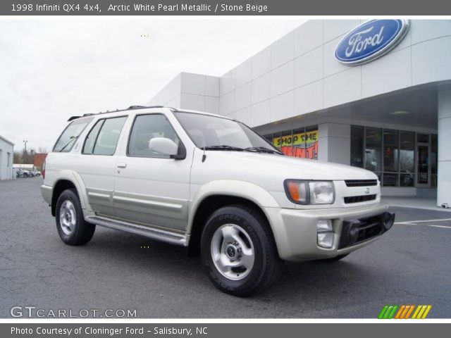 1998 Infiniti QX4 4x4 in Arctic White Pearl Metallic