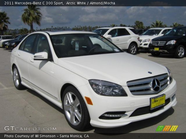 2011 Mercedes-Benz C 300 Sport in Arctic White