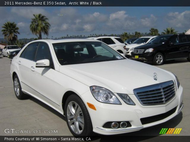 2011 Mercedes-Benz E 350 Sedan in Arctic White