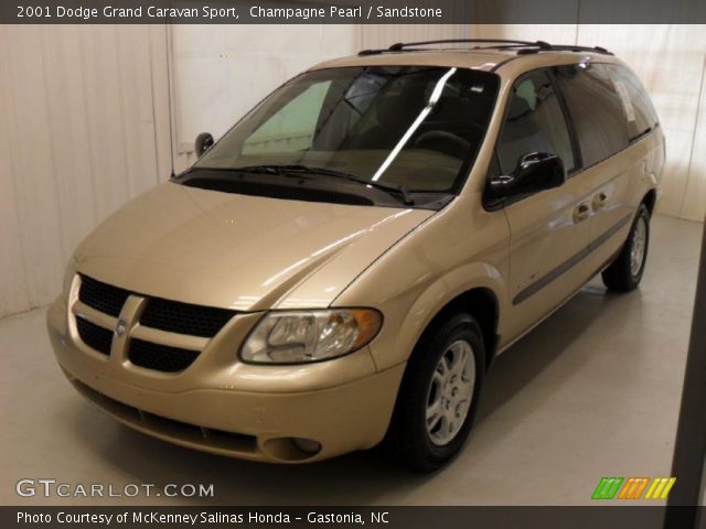 2001 Dodge Grand Caravan Sport in Champagne Pearl
