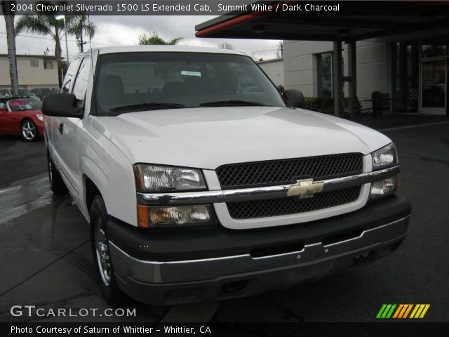 2004 Chevrolet Silverado 1500 LS Extended Cab in Summit White