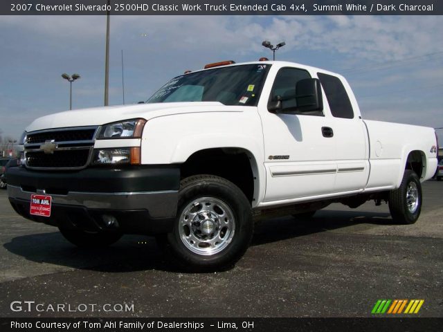 2007 Chevrolet Silverado 2500HD Classic Work Truck Extended Cab 4x4 in Summit White