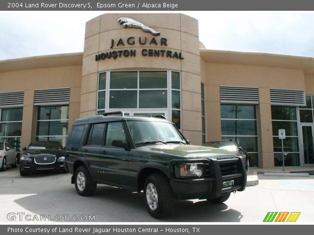 2004 Land Rover Discovery S in Epsom Green