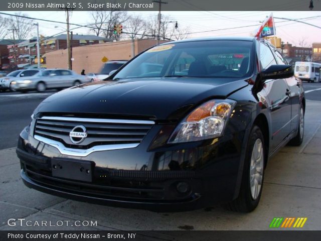 2009 Nissan Altima 2.5 S in Super Black
