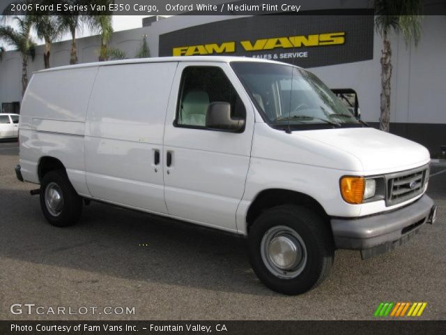 2006 Ford E Series Van E350 Cargo in Oxford White