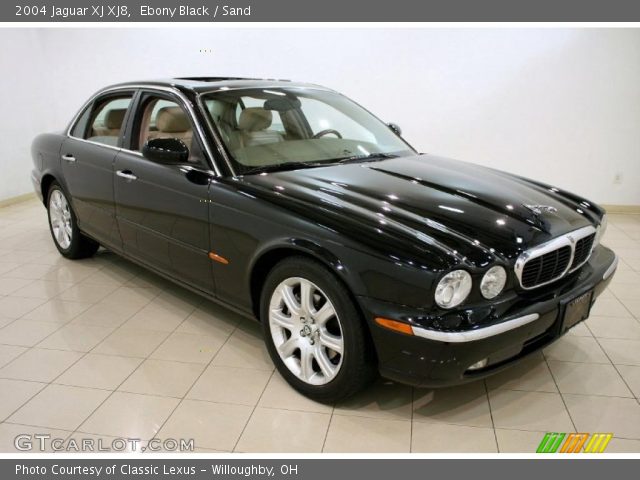 2004 Jaguar XJ XJ8 in Ebony Black