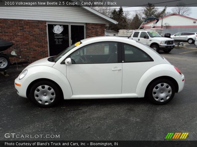 2010 Volkswagen New Beetle 2.5 Coupe in Candy White