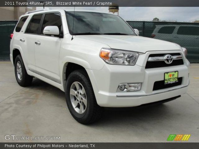 2011 Toyota 4Runner SR5 in Blizzard White Pearl