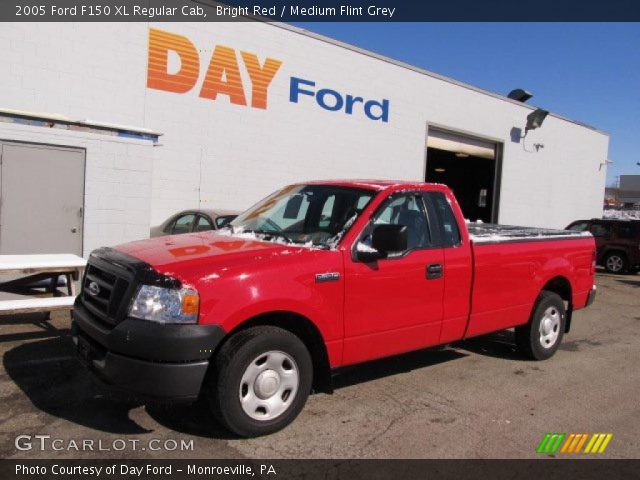 2005 Ford F150 XL Regular Cab in Bright Red