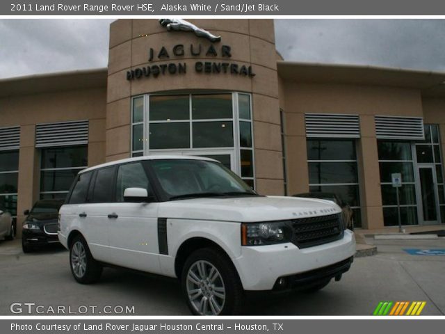 2011 Land Rover Range Rover HSE in Alaska White