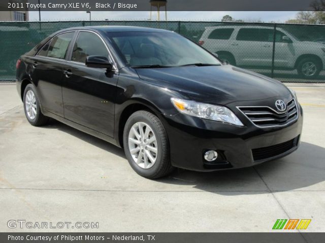 2011 Toyota Camry XLE V6 in Black