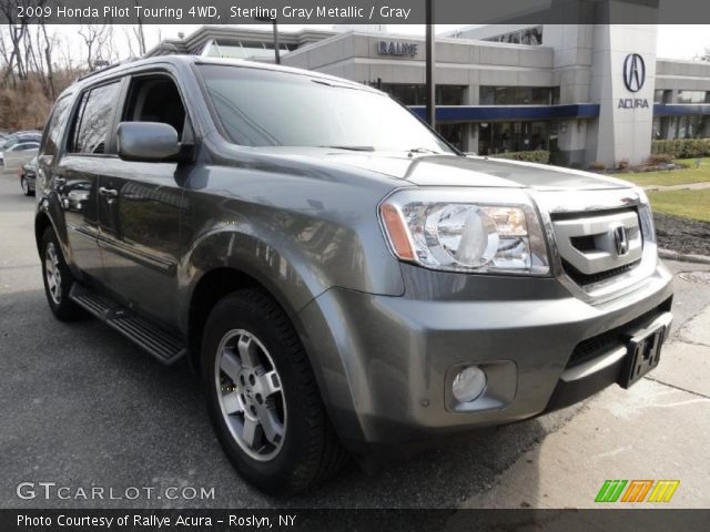 2009 Honda Pilot Touring 4WD in Sterling Gray Metallic