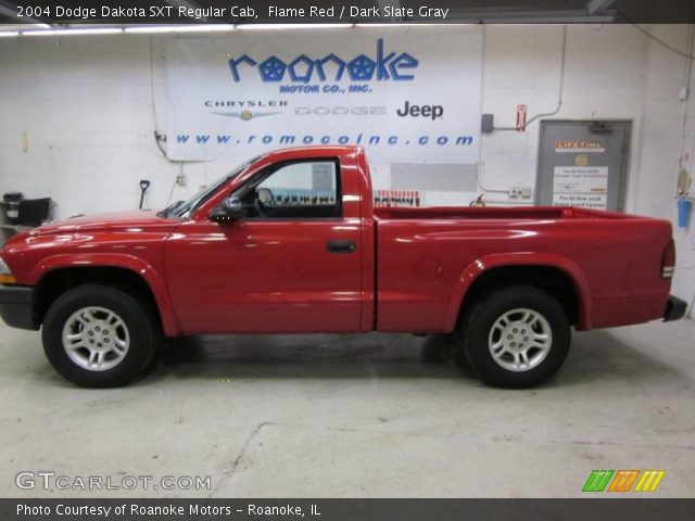 2004 Dodge Dakota SXT Regular Cab in Flame Red