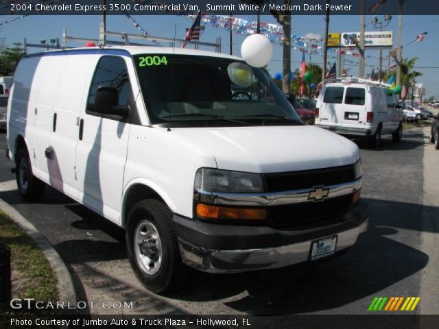2004 Chevrolet Express 3500 Commercial Van in Summit White