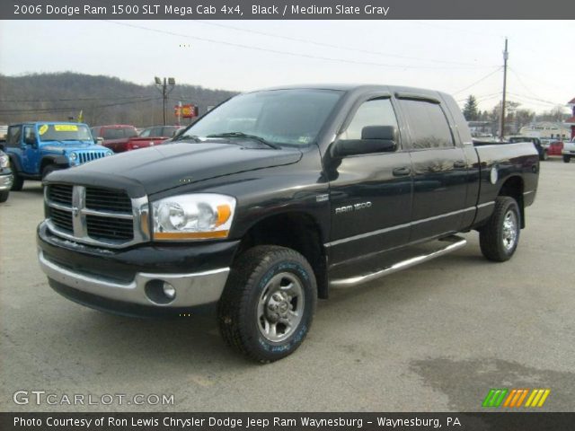 2006 Dodge Ram 1500 SLT Mega Cab 4x4 in Black