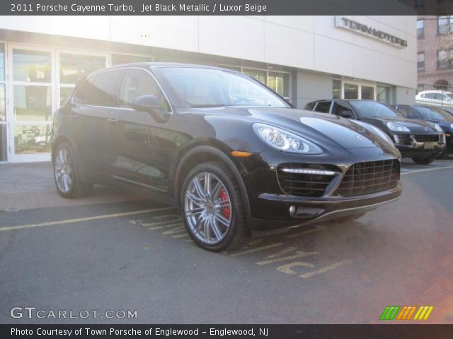 2011 Porsche Cayenne Turbo in Jet Black Metallic