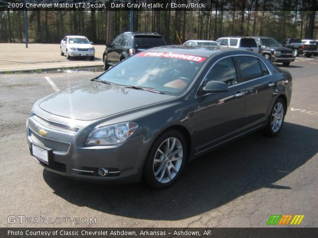 2009 Chevrolet Malibu LTZ Sedan in Dark Gray Metallic