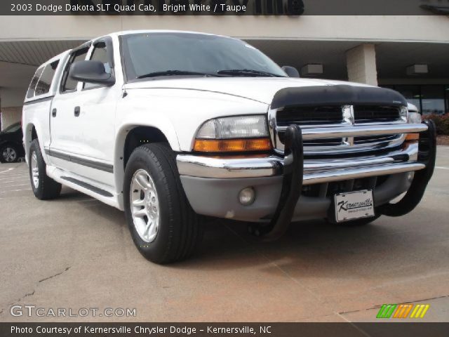 2003 Dodge Dakota SLT Quad Cab in Bright White