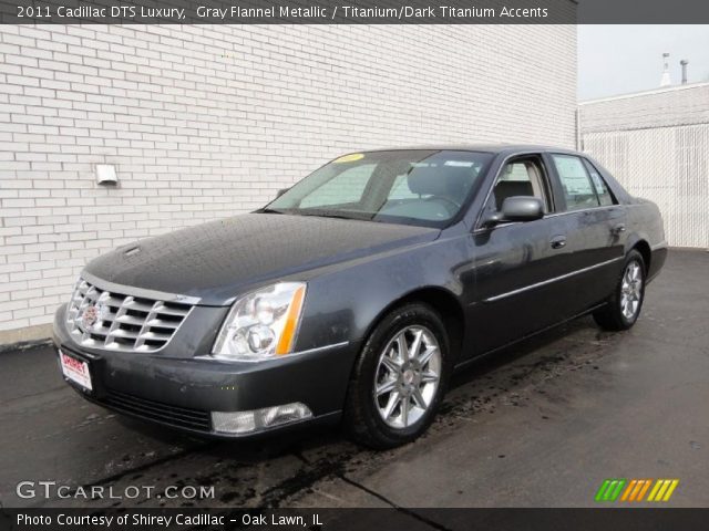 2011 Cadillac DTS Luxury in Gray Flannel Metallic