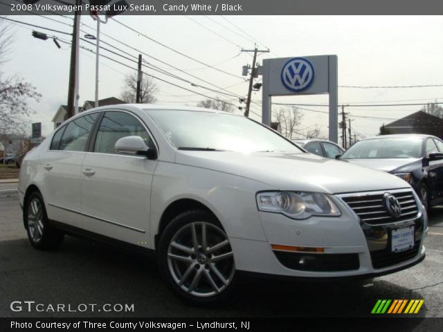 2008 Volkswagen Passat Lux Sedan in Candy White