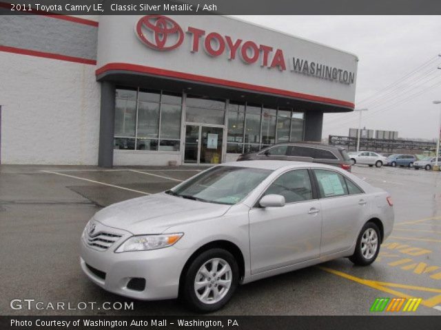 2011 Toyota Camry LE in Classic Silver Metallic