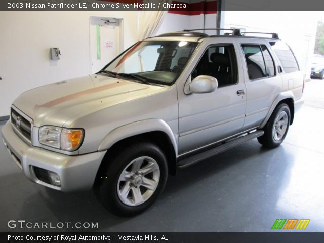 2003 Nissan Pathfinder LE in Chrome Silver Metallic