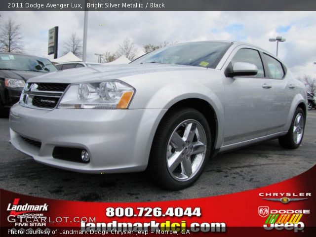 2011 Dodge Avenger Lux in Bright Silver Metallic
