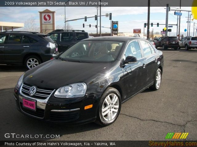 2009 Volkswagen Jetta TDI Sedan in Black Uni