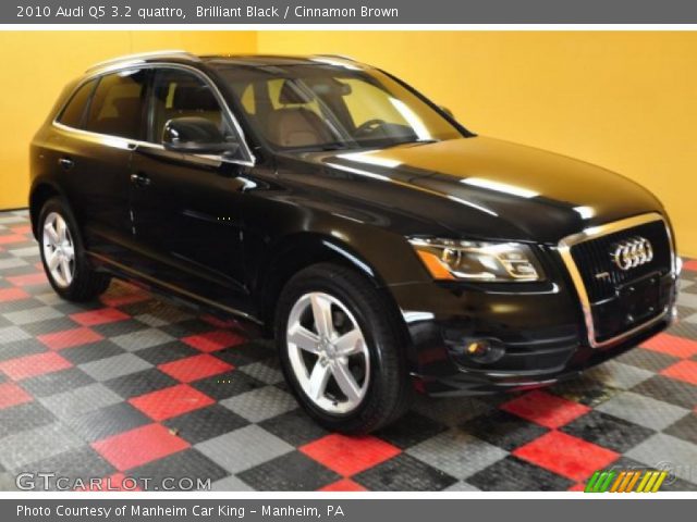 2010 Audi Q5 3.2 quattro in Brilliant Black