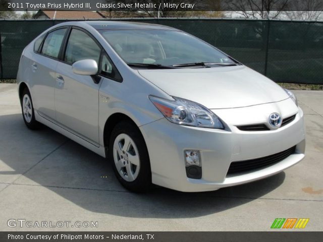 2011 Toyota Prius Hybrid III in Classic Silver Metallic