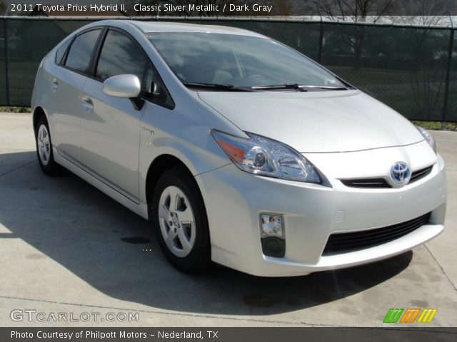 2011 Toyota Prius Hybrid II in Classic Silver Metallic